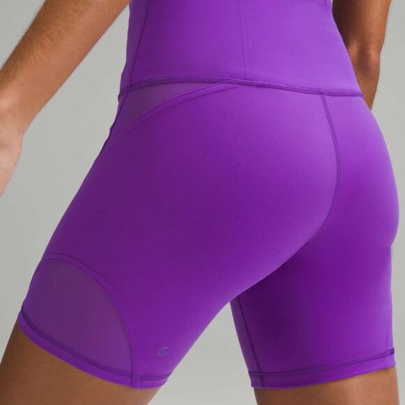 NWOTs Lululemon WunderTrain Mesh Panel 6 inch Short in Atomic Purple size 8 - Picture 11 of 13